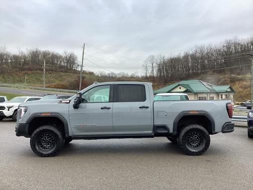 2024 GMC Sierra 2500 AT4
