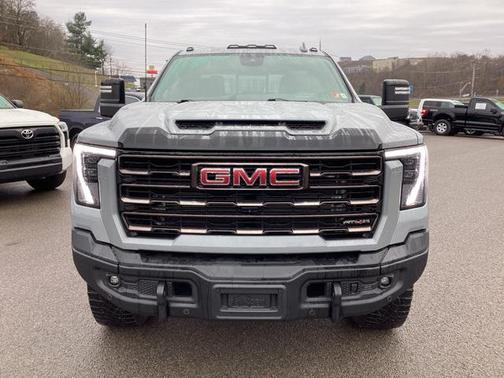 2024 GMC Sierra 2500 AT4