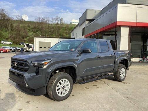 2025 Toyota Tacoma SR