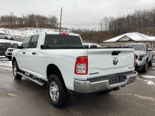 2022 RAM 2500 Big Horn Crew Cab 4x4 6'4' Box