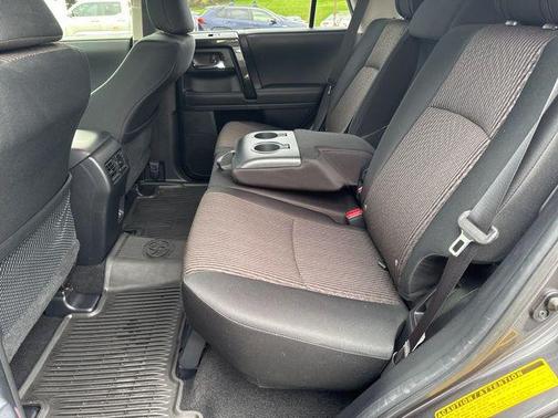 2020 Toyota 4Runner TRD Off Road