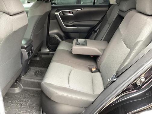 2024 Toyota RAV4 Hybrid Woodland Edition