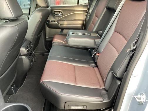 2025 Honda Ridgeline Black