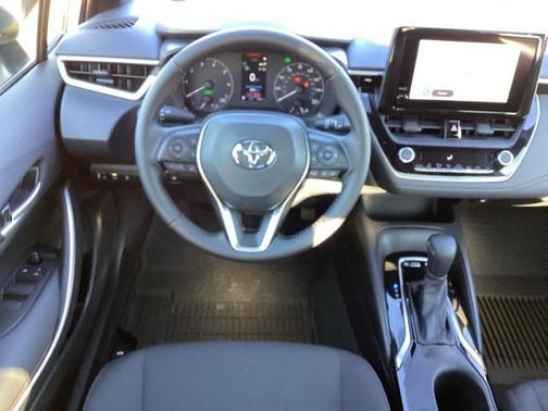 2025 Toyota Corolla Hybrid SE