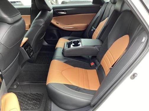 2022 Toyota Avalon Touring