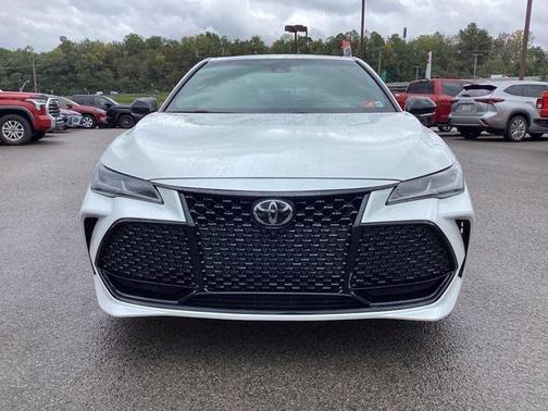 2022 Toyota Avalon Touring