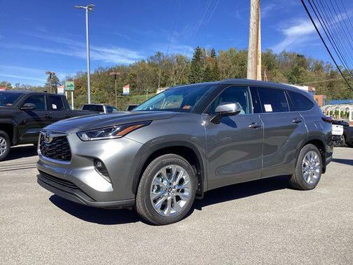 2025 Toyota Highlander Limited