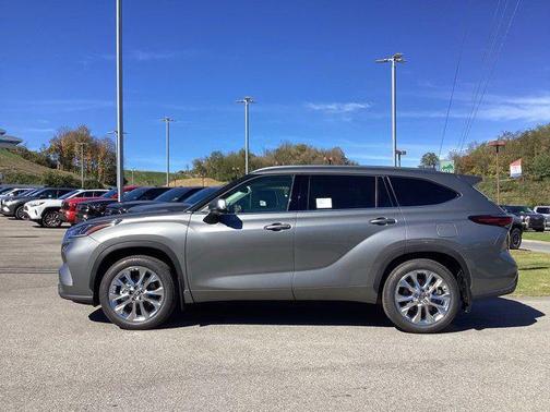 2025 Toyota Highlander Limited