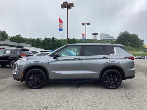 2022 Mitsubishi Outlander SE 2.5 S-AWC