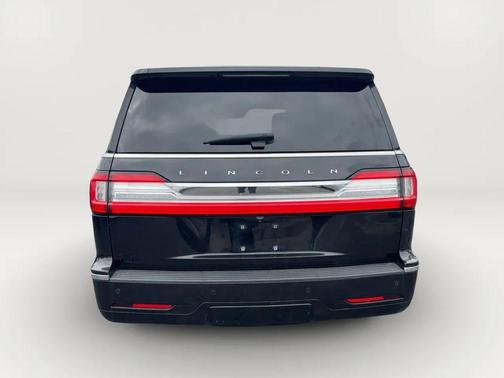 Infinite Black Metallic 2019 Lincoln Navigator L Select