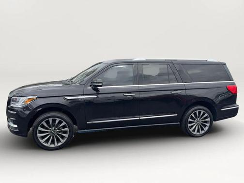 Infinite Black Metallic 2019 Lincoln Navigator L Select