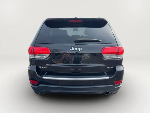 Diamond Black Crystal Pearlcoat 2018 Jeep Grand Cherokee Limited