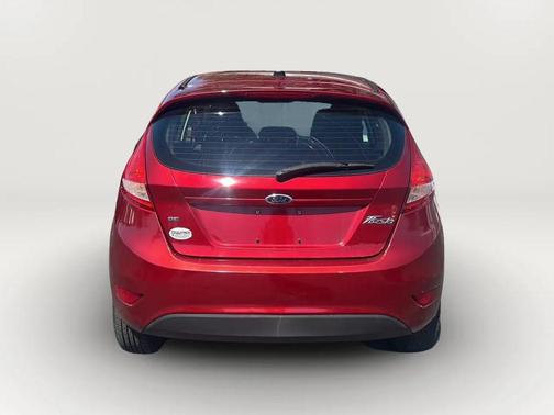 Barcelona Red 2013 Ford Fiesta SE