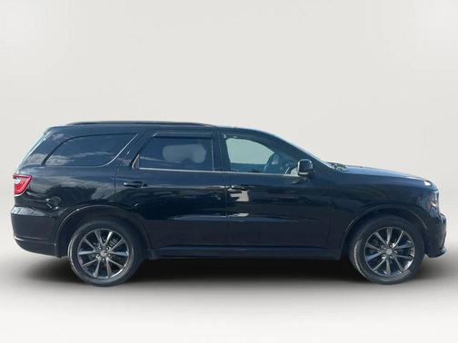 DB Black Crystal Clearcoat 2017 Dodge Durango GT