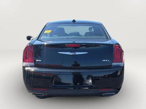 Gloss Black 2019 Chrysler 300 S