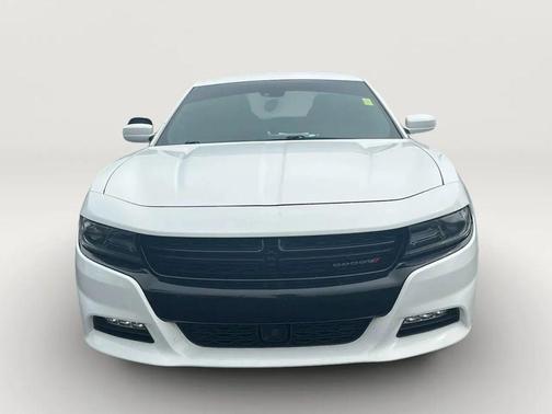 Bright White Clearcoat 2016 Dodge Charger SXT
