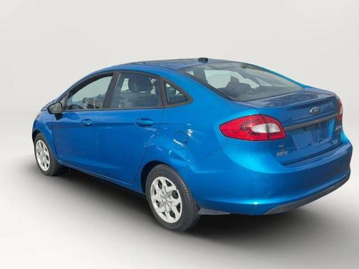 2013 Ford Fiesta SE