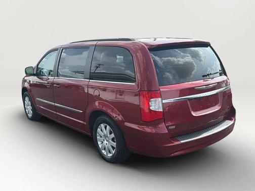 Deep Cherry Red Crystal Pearlcoat 2014 Chrysler Town & Country Touring