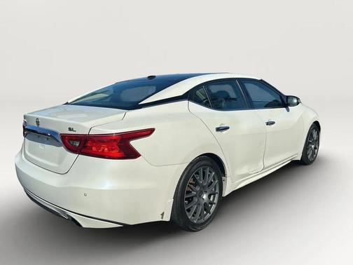 Pearl White 2017 Nissan Maxima 3.5 SL