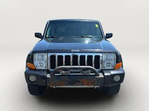 Black 2008 Jeep Commander Sport