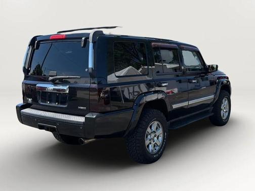 Black 2008 Jeep Commander Sport