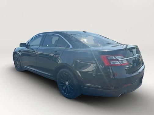 Shadow Black 2018 Ford Taurus Limited