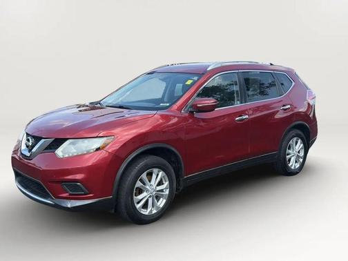 Burgundy 2015 Nissan Rogue SV