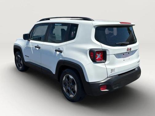 Alpine White 2015 Jeep Renegade Sport