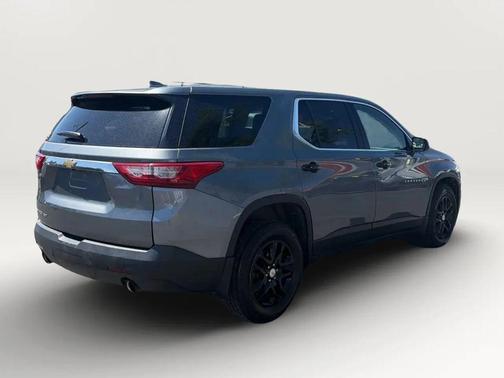 Gray 2018 Chevrolet Traverse LS
