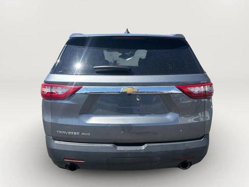 Gray 2018 Chevrolet Traverse LS