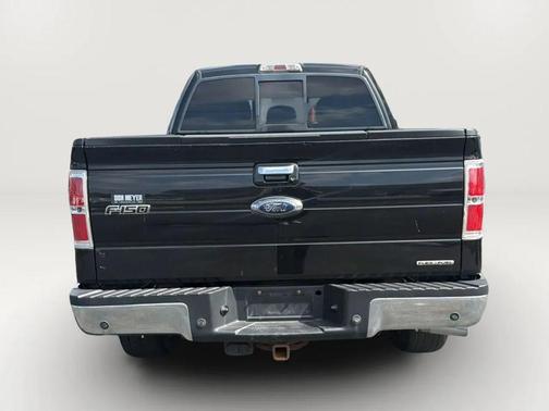 Black 2011 Ford F-150 Lariat