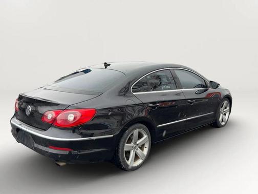Deep Black 2009 Volkswagen CC VR6 4Motion