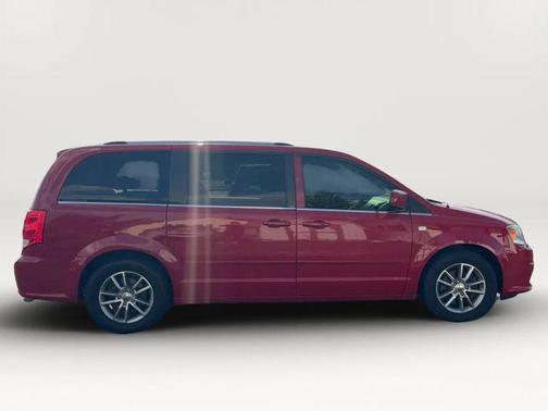 Redline 2 Coat Pearl 2014 Dodge Grand Caravan SXT