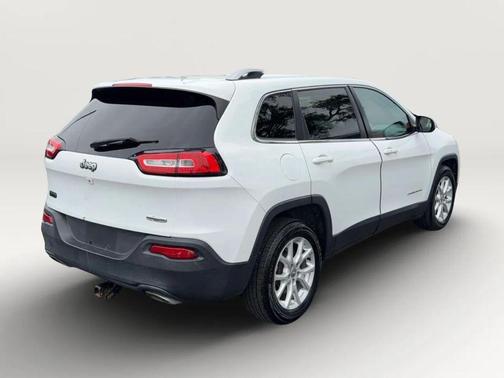 Bright White Clearcoat 2016 Jeep Cherokee Sport