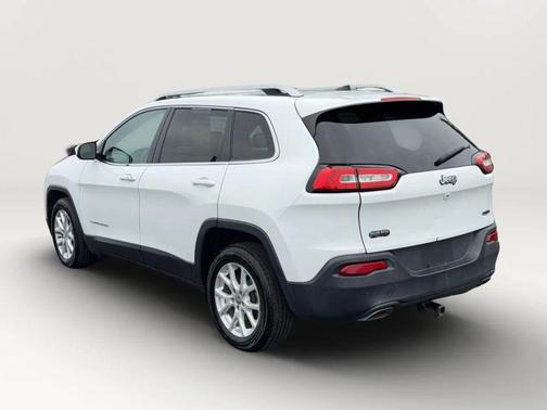 Bright White Clearcoat 2016 Jeep Cherokee Sport