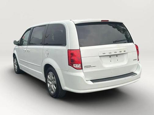 White Knuckle Clearcoat 2017 Dodge Grand Caravan SE