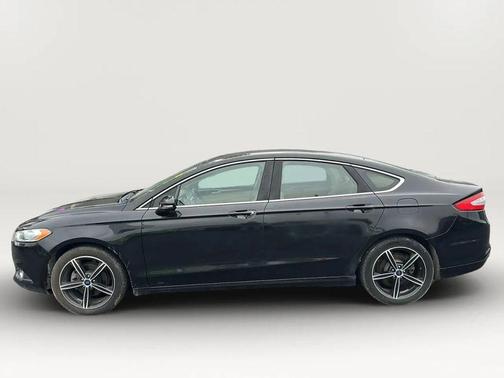 Tuxedo Black Metallic 2014 Ford Fusion SE