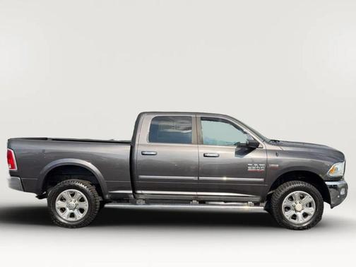 Granite Crystal Metallic Clearcoat 2016 RAM 2500 Laramie
