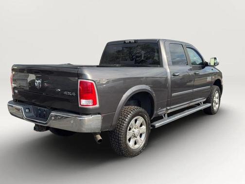 Granite Crystal Metallic Clearcoat 2016 RAM 2500 Laramie