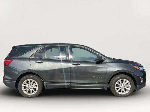 Nightfall Gray Metallic 2019 Chevrolet Equinox LS