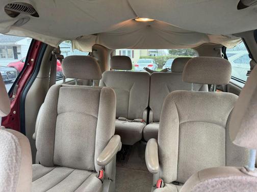 2001 Dodge Grand Caravan Sport