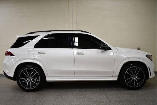 Manufaktur Diamond White Metallic 2022 Mercedes-Benz GLE 580 AWD 4MATIC