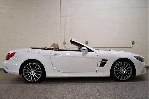 2017 Mercedes-Benz SL 550 SL 550 2dr Convertible
