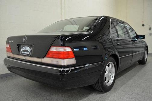 1998 Mercedes-Benz S-Class S 420 4dr Sedan