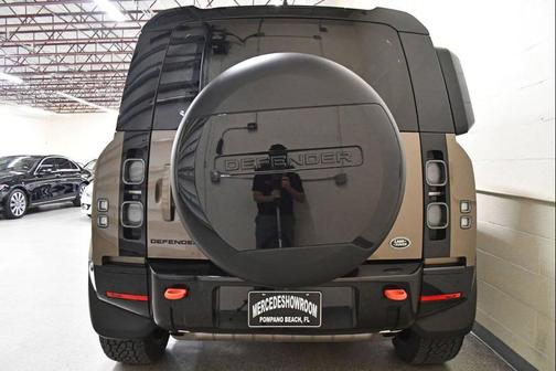 2022 Land Rover Defender 110 X AWD 4dr SUV