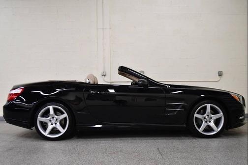 2016 Mercedes-Benz SL 550 SL 550 2dr Convertible