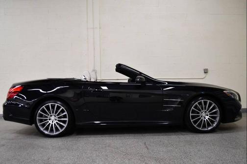 2017 Mercedes-Benz SL 550 SL 550 2dr Convertible