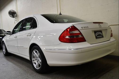 2005 Mercedes-Benz E-Class E 320 CDI 4dr Sedan