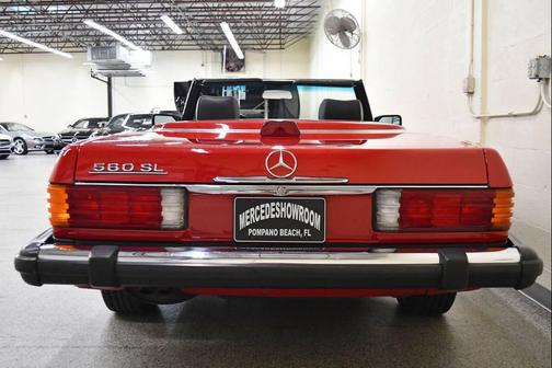 Signal Red 1986 Mercedes-Benz S-Class 560 SL 2dr Convertible