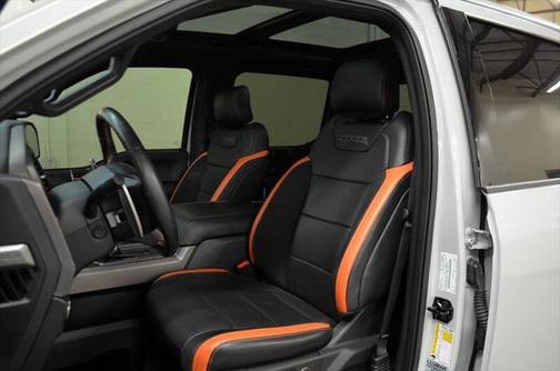 2017 Ford F-150 Raptor 4x4 4dr SuperCrew 5.5 ft. SB